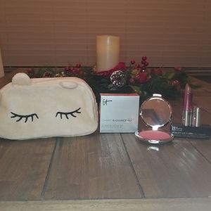It Cosmetics Ombre Blush And 4 n 1 Vitality Lipsti